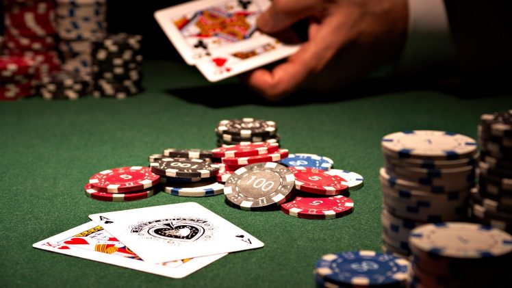 Reinforcement Learning with DQNs in No-Limit Hold’em Poker